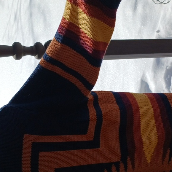 Pendleton Harding Cardigan - Picture 5 of 12